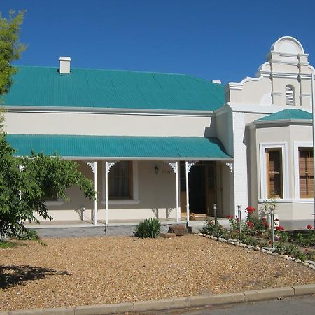 Ladismith Manor Hotel Exterior foto