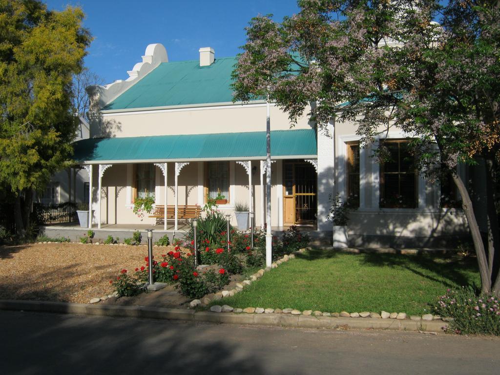 Ladismith Manor Hotel Exterior foto